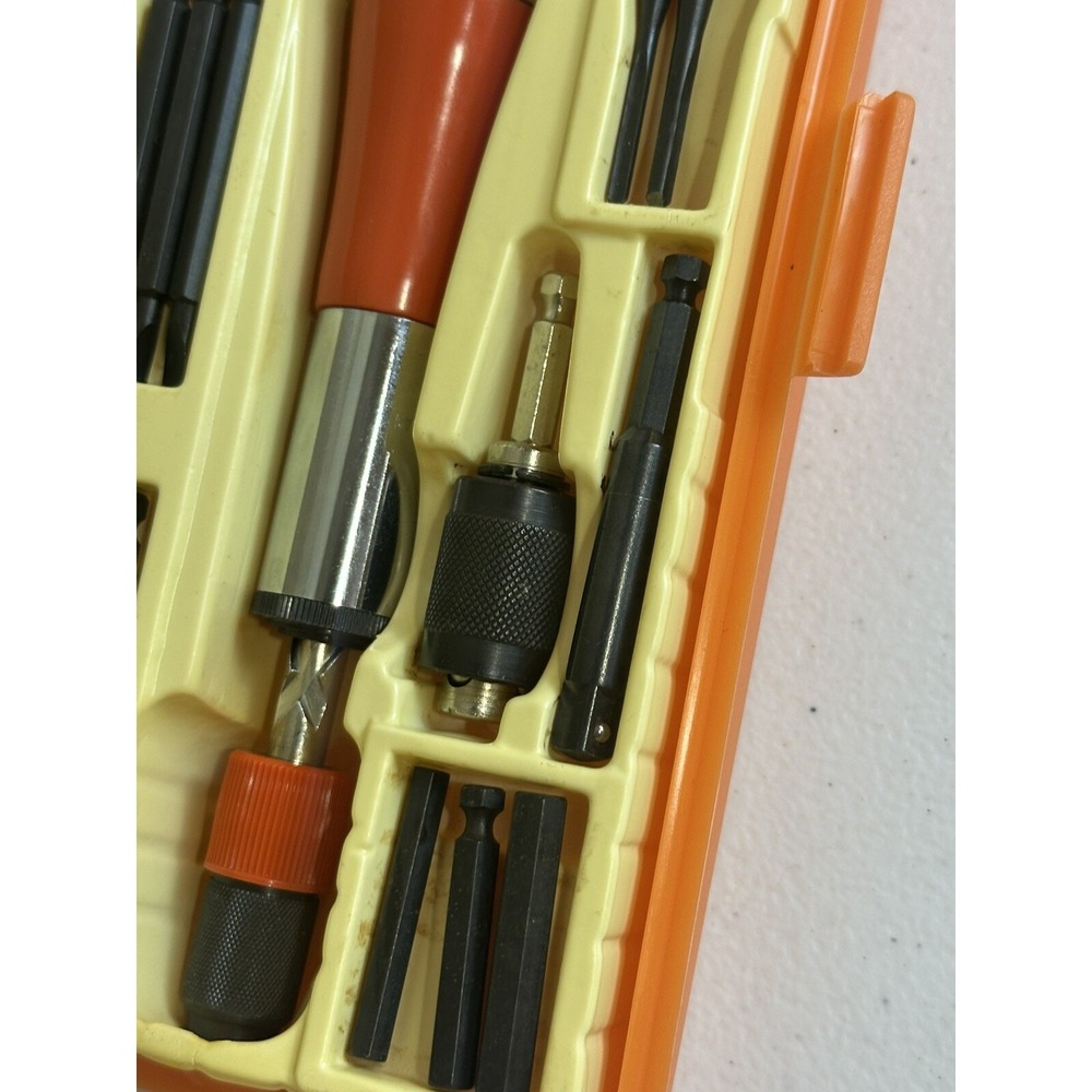 Vintage Tool Kit Screwdriver Rachet Socket Set (missing Few Pieces) - Picture 8 of 11